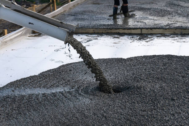 Best Decorative Concrete in Des Peres, MO